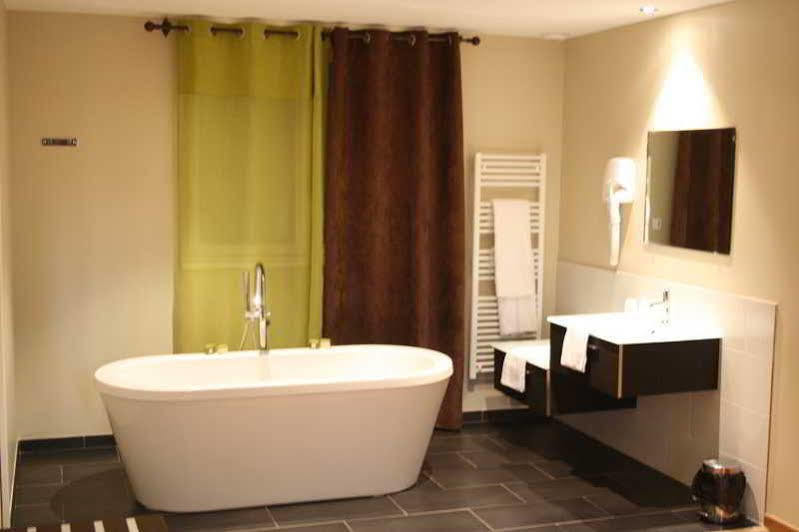 Logis Hotel Restaurant L'Auberge Normande Carentan Exteriér fotografie